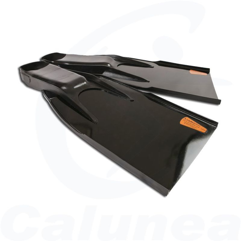 Image du produit Lifesaving fins with angle SAVER 160 BLACK FIBERGLASS LEADERFINS - boutique Calunéa